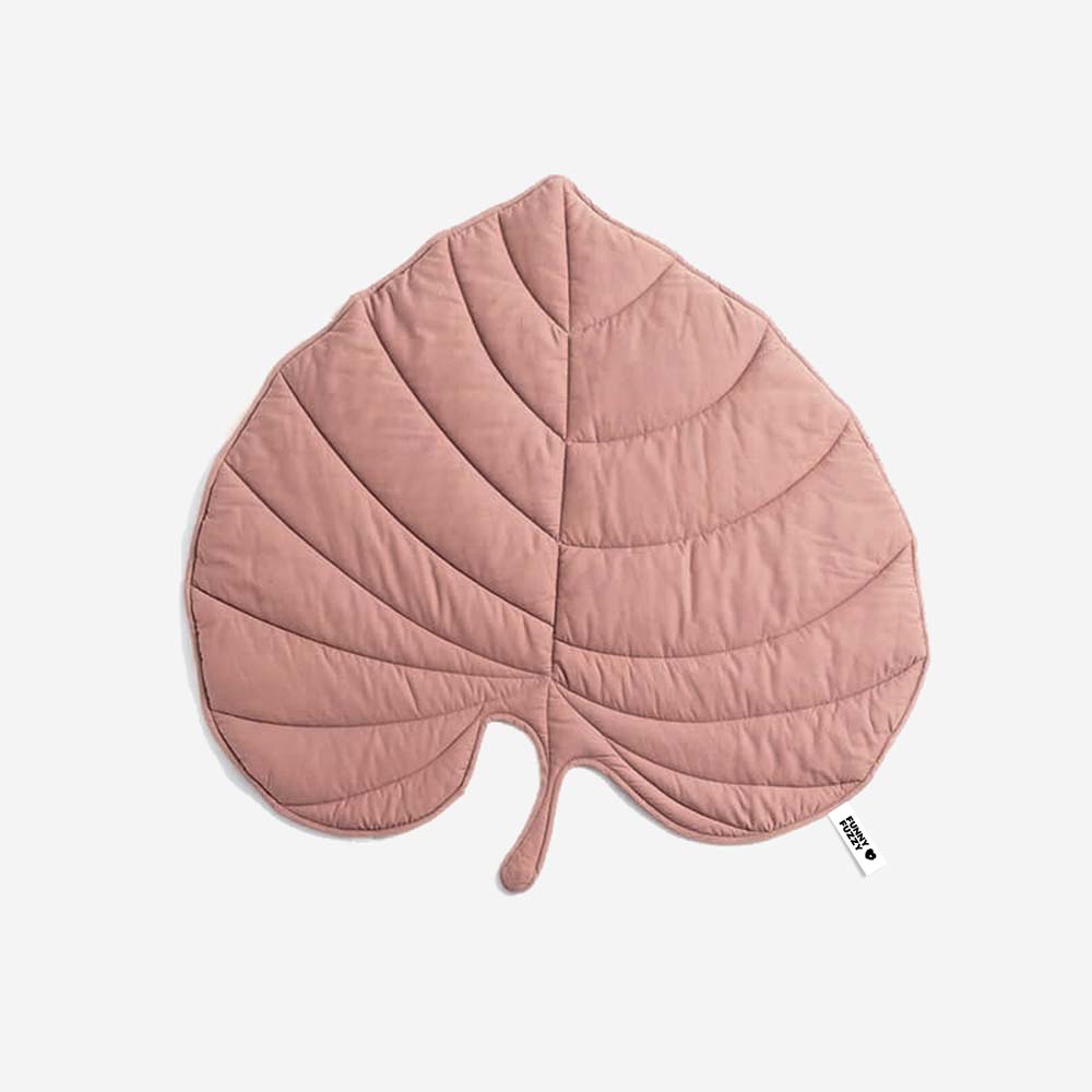 Pet bed Leaf print  - lounge rug Middlepet™